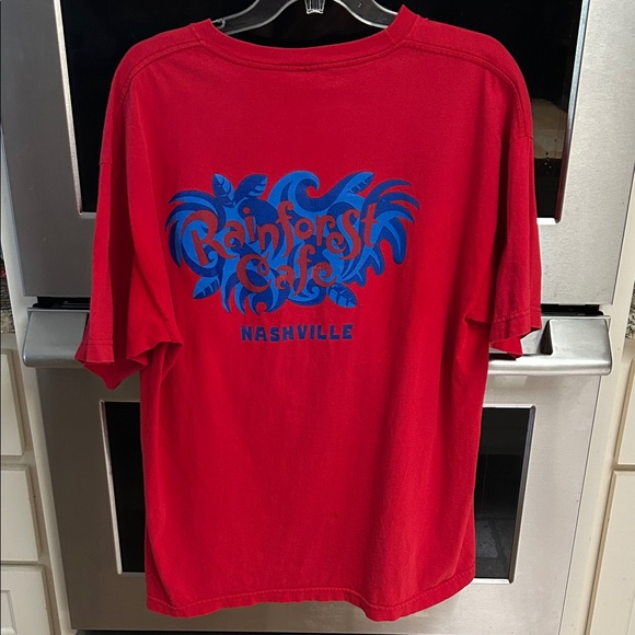 Red Rainforest Cafe Nashville Men's Short Sleeve XL Tee - Picture 1 of 8